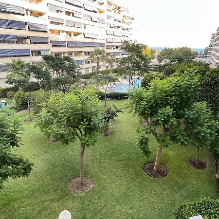 Marbella Piso En Casco Junto A Playa Piscina In Summer Season Dış mekan fotoğraf